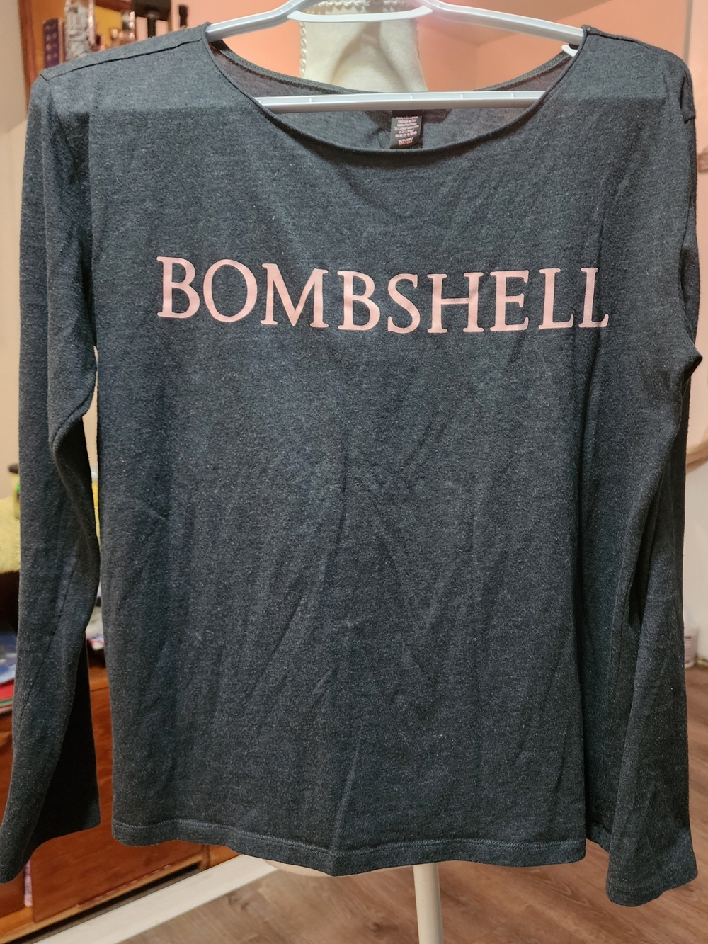 Victoria's Secret Dark Gray Long-Sleeve Tee with Pink 'BOMBSHELL' Logo Sz Small